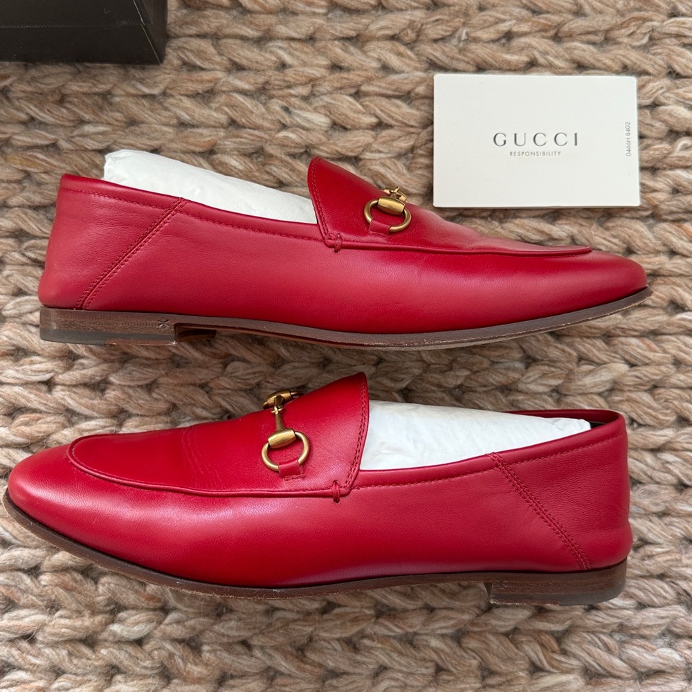 Gucci Red Slip-On Loafers - Picture 4 of 7